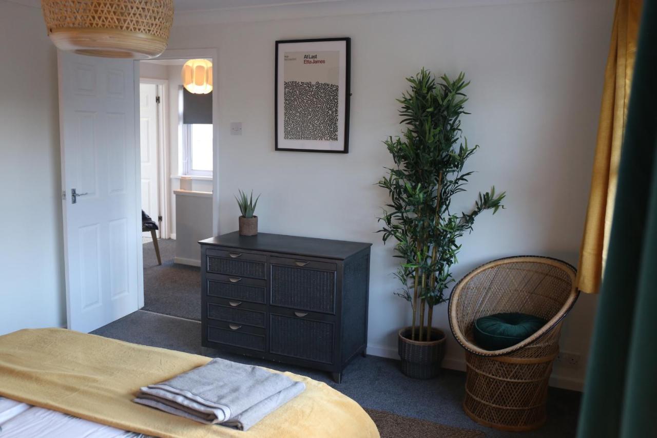 Lovely Home In Llantwit Major Bagian luar foto